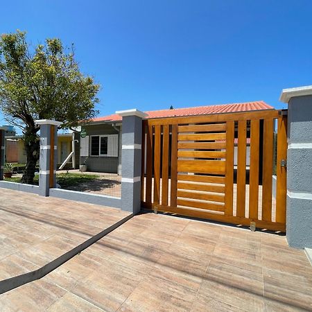 הוילה טרמנדאי Casa Com Piscina Proxima Ao Mar מראה חיצוני תמונה